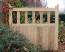 2'9"W x 3'H PINEWOOD GATE GREEN TREATED SOFTWOOD
