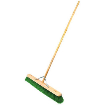24" GREEN POLY BRUSH (H13/5) COMPLETE WITH HANDLE & STAY